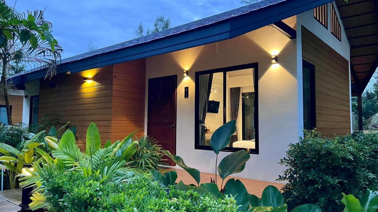 Resort The Mantra Navi Koh Lanta