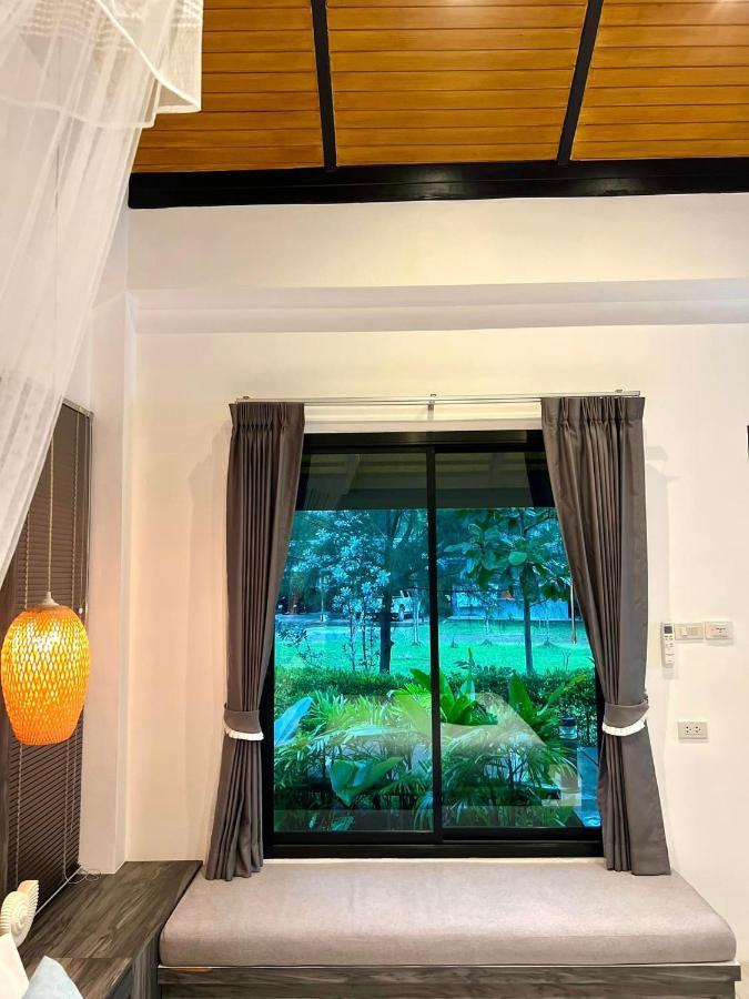 Resort The Mantra Navi Koh Lanta