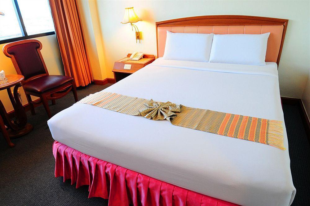 V.l. Hatyai Hat Yai