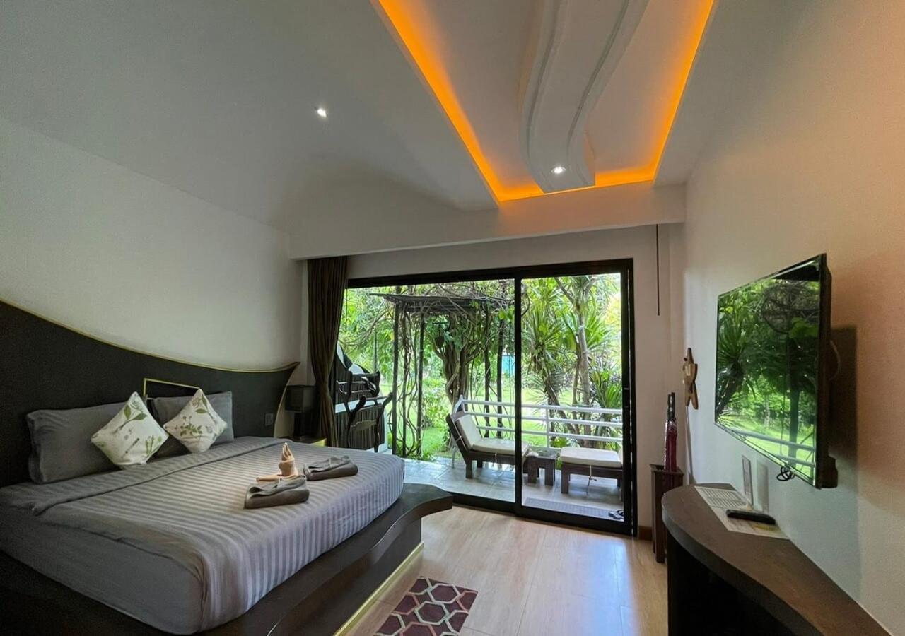 Ac 2 Resort Koh Tao