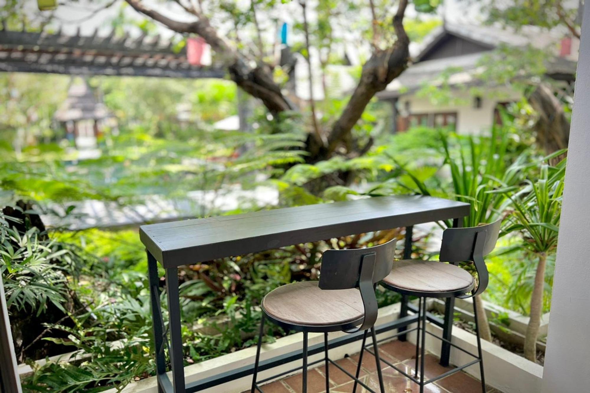 Resort Na Mantra 4*