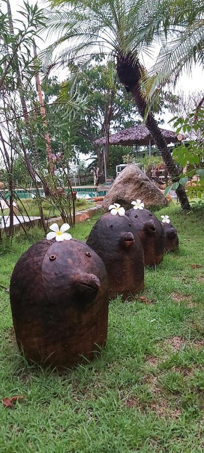 Resort Phoo Na *