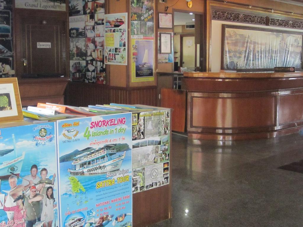 Hotel Boat 3*