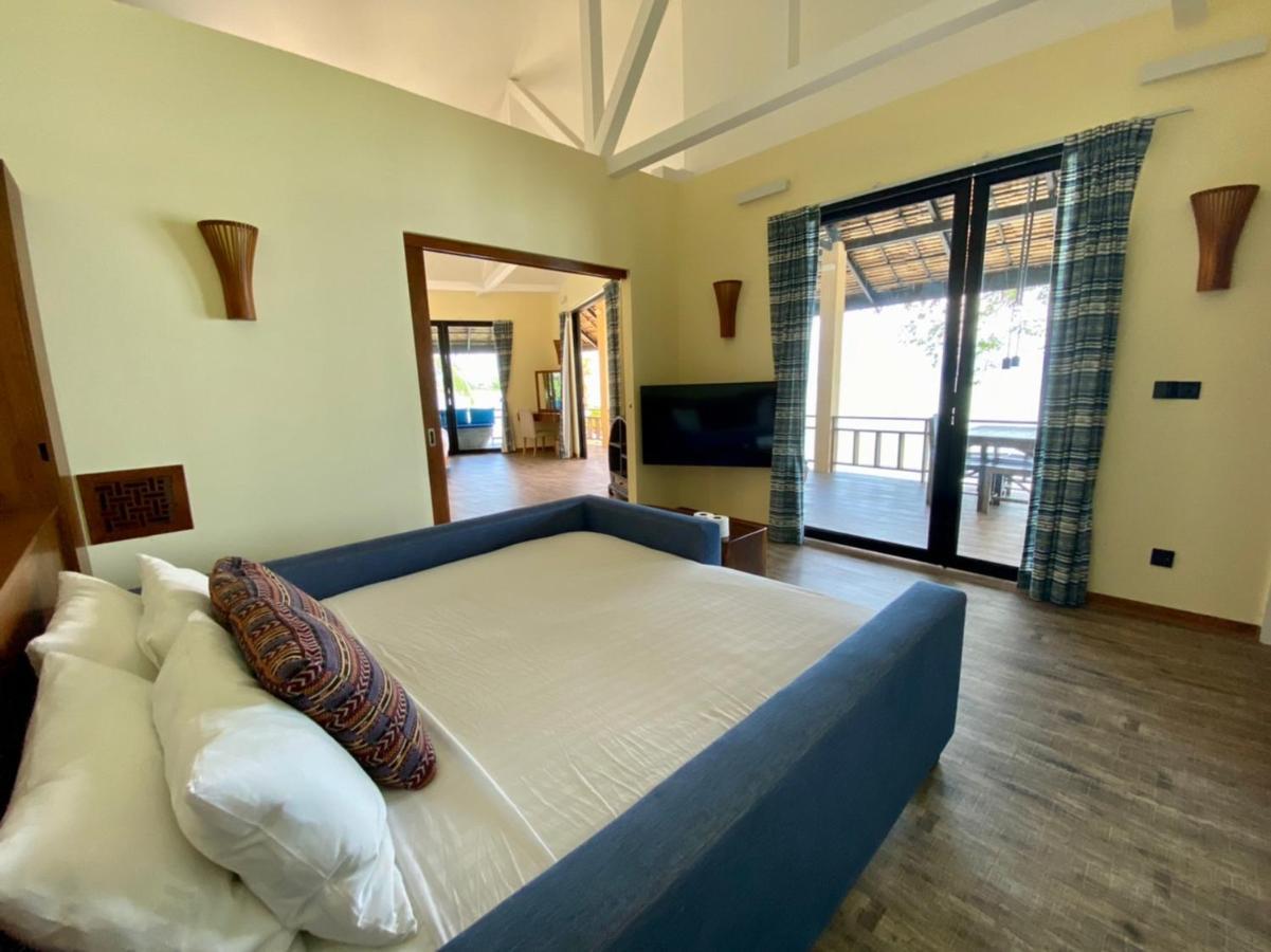 Absolute Beachfront Hotel 5*