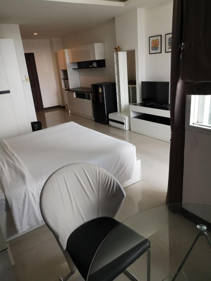 Hotel Grand Jomtien Beach