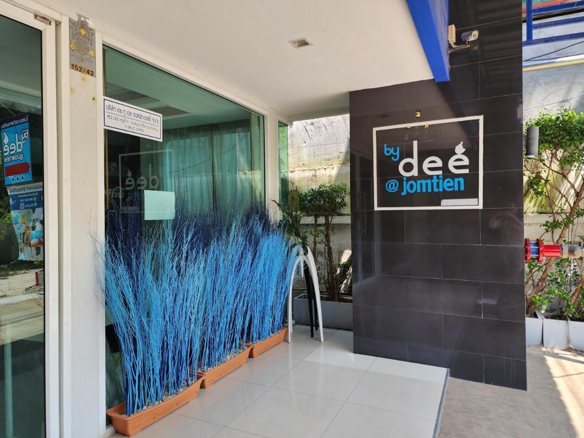 By Dee At Hotel 3*