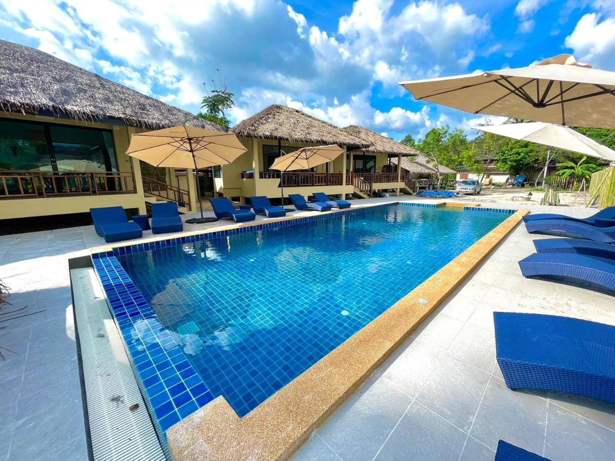 Absolute Beachfront 5* Baan Tai