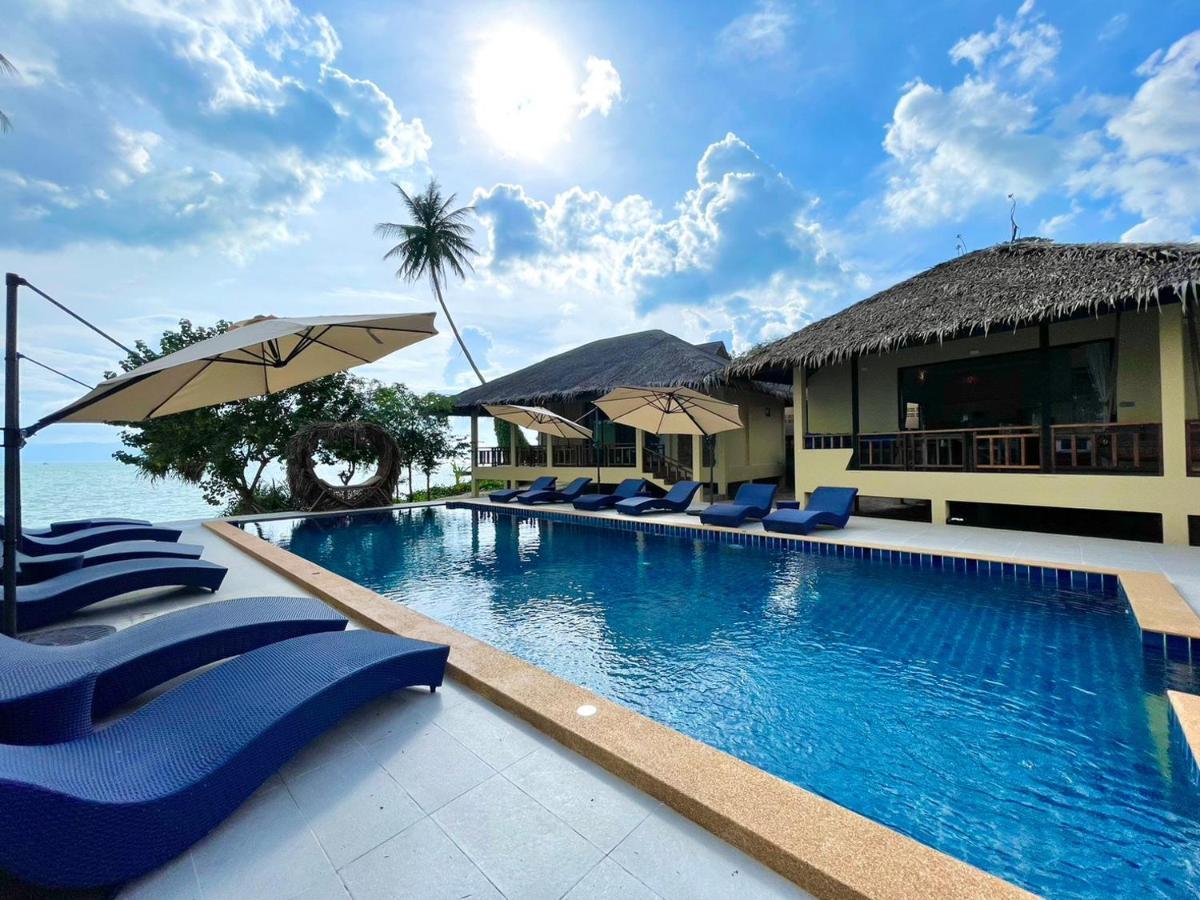 Absolute Beachfront Baan Tai