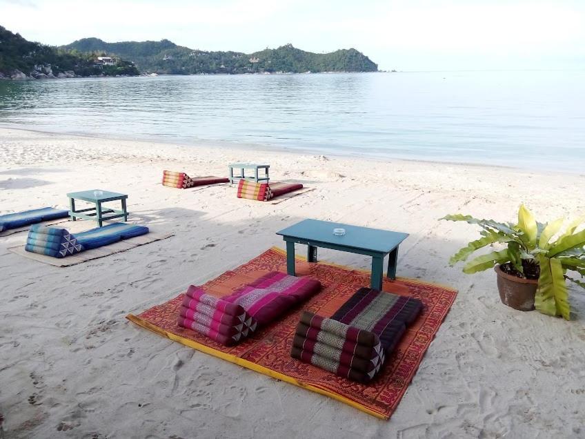 Thong Nai Pan *