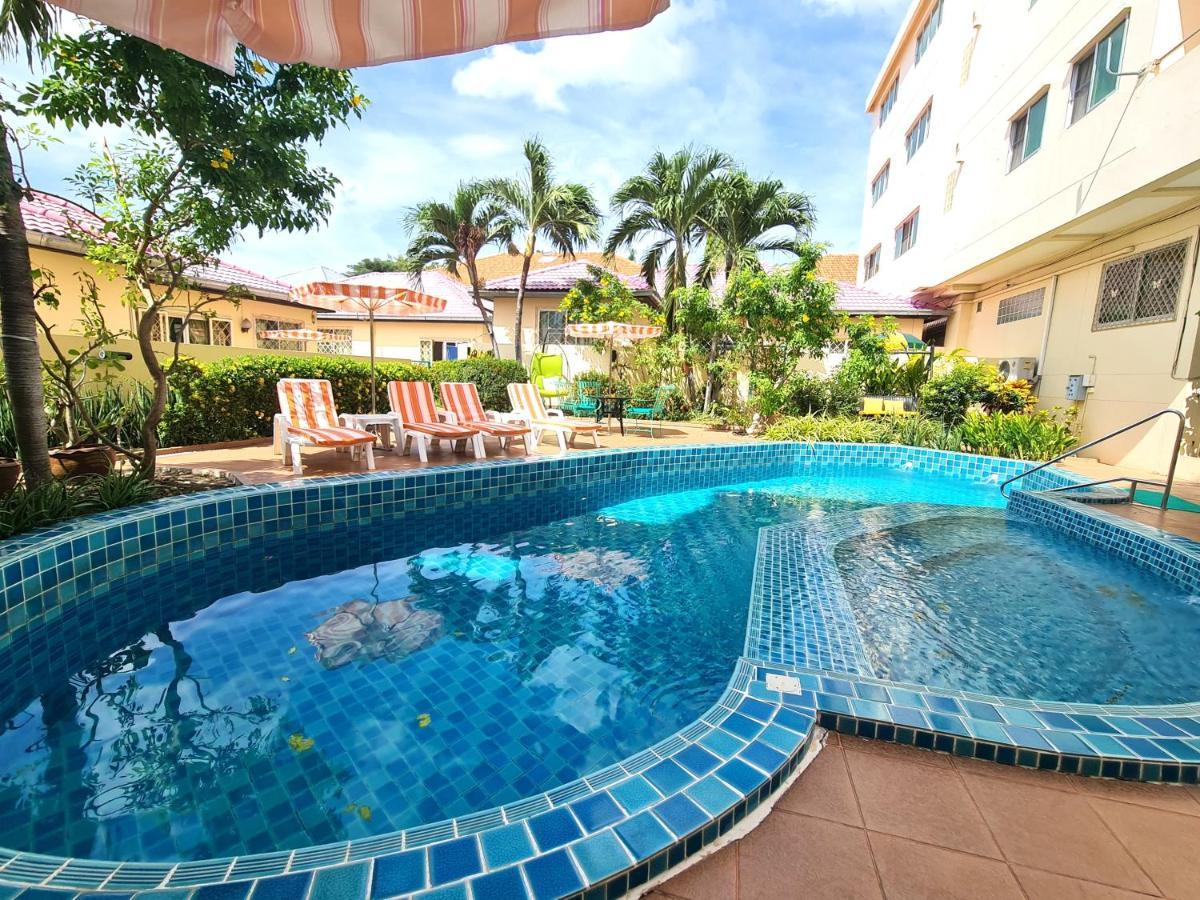 Butterfly Garden Boutique Residences: Luxury & With Full Amenities Aparthotel Pattaya