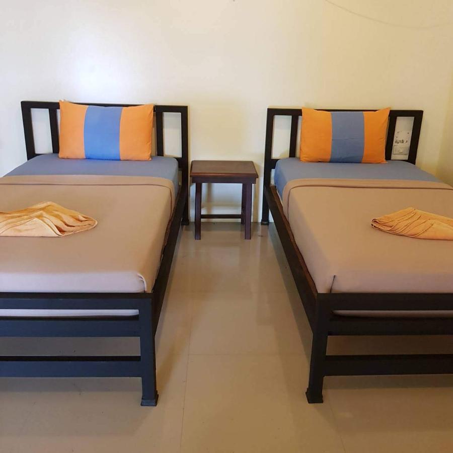 Lanta Just Guest house 2*