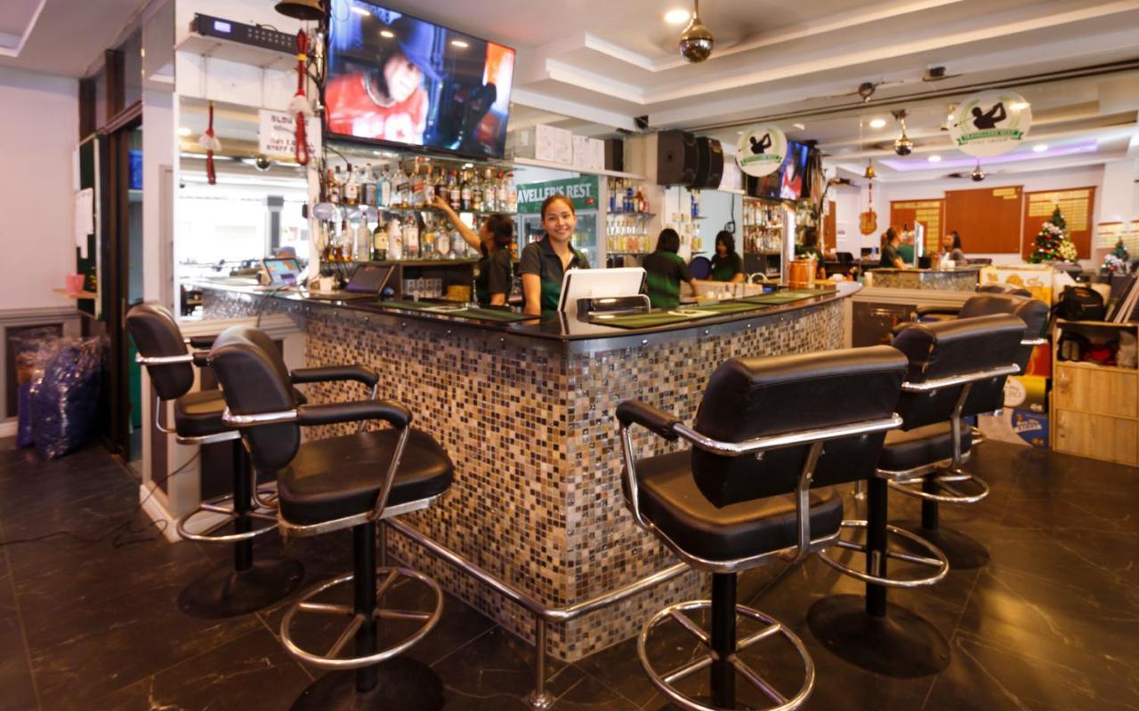 Guest house Traveller's Rest Sports Bar