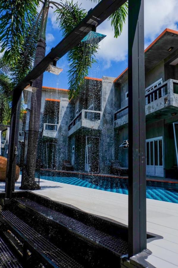 Through Resort Haad Yao