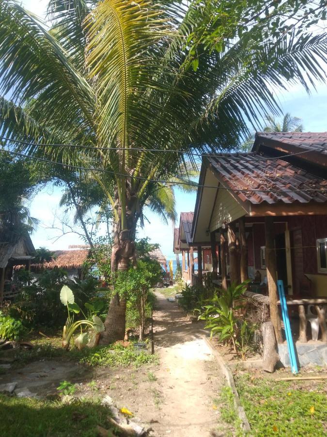 Relax Beach House Restaurant Koh Lanta
