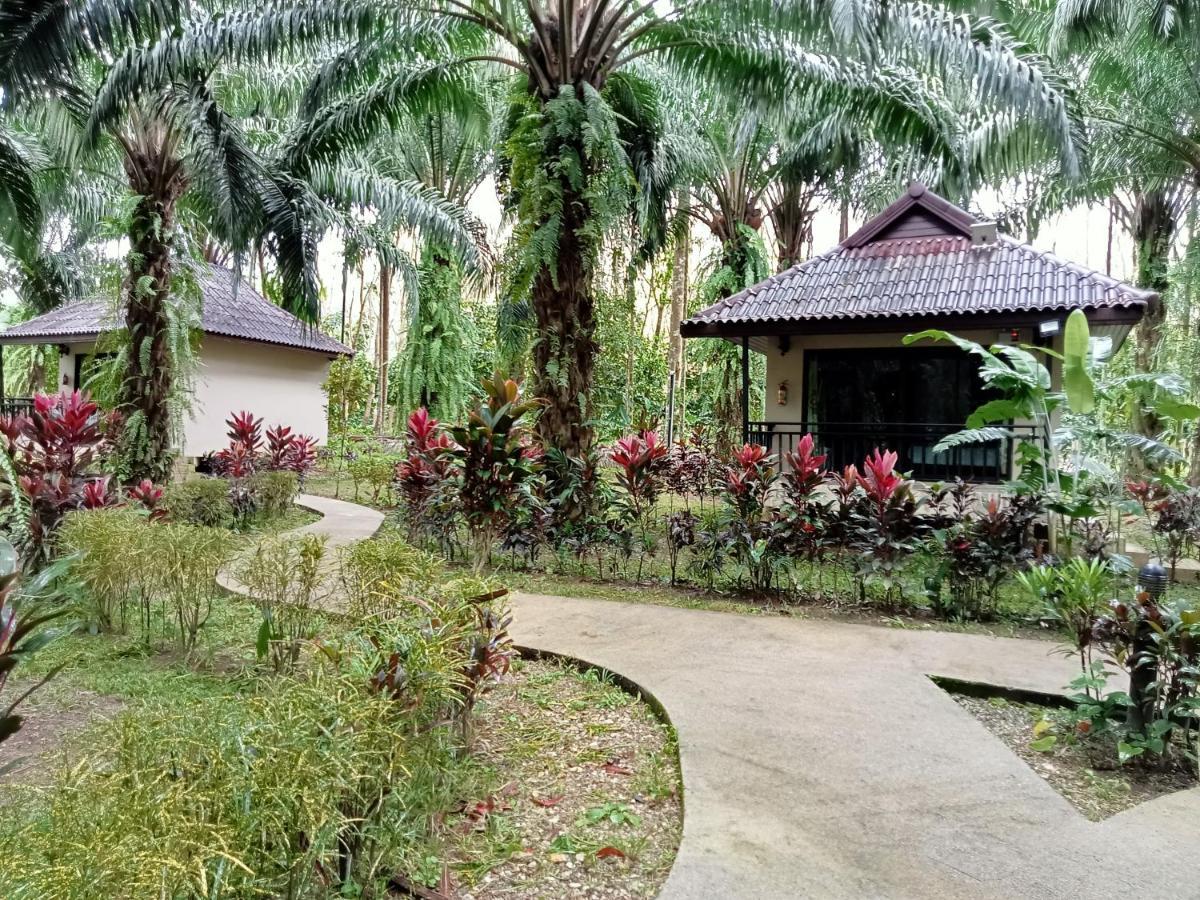 Khao Sok Palm Garden 2*