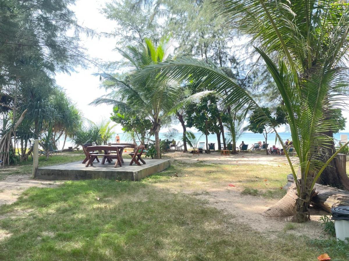 Lanta Island Resort 3*