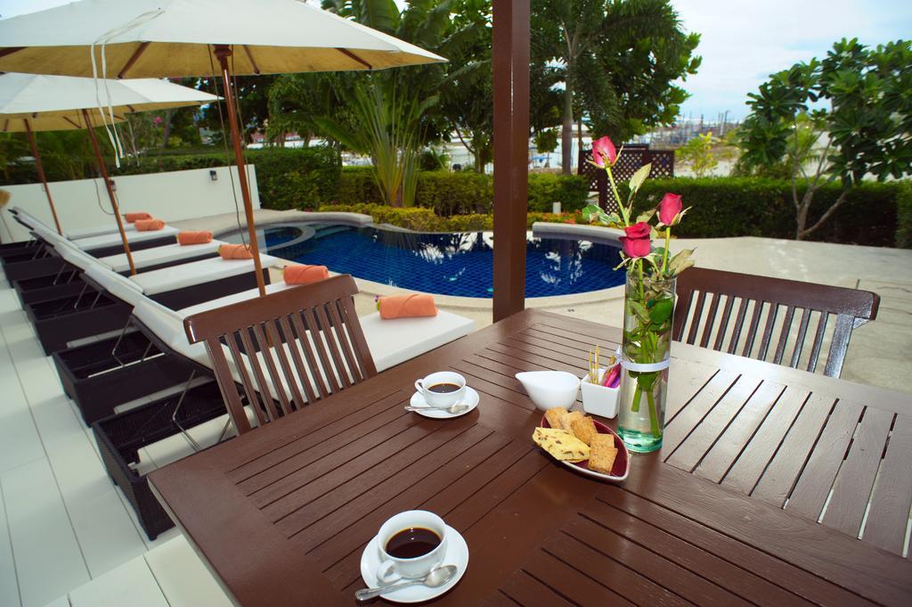 Villa Shimoni Private Pool
