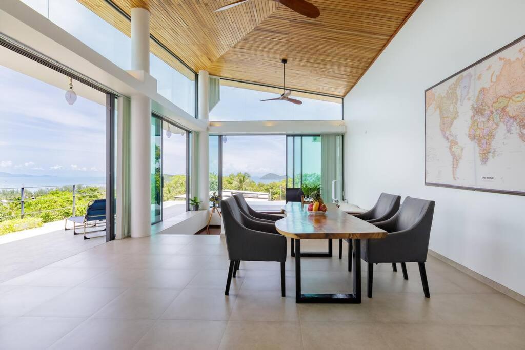 Villa Stunning Seaview Pool