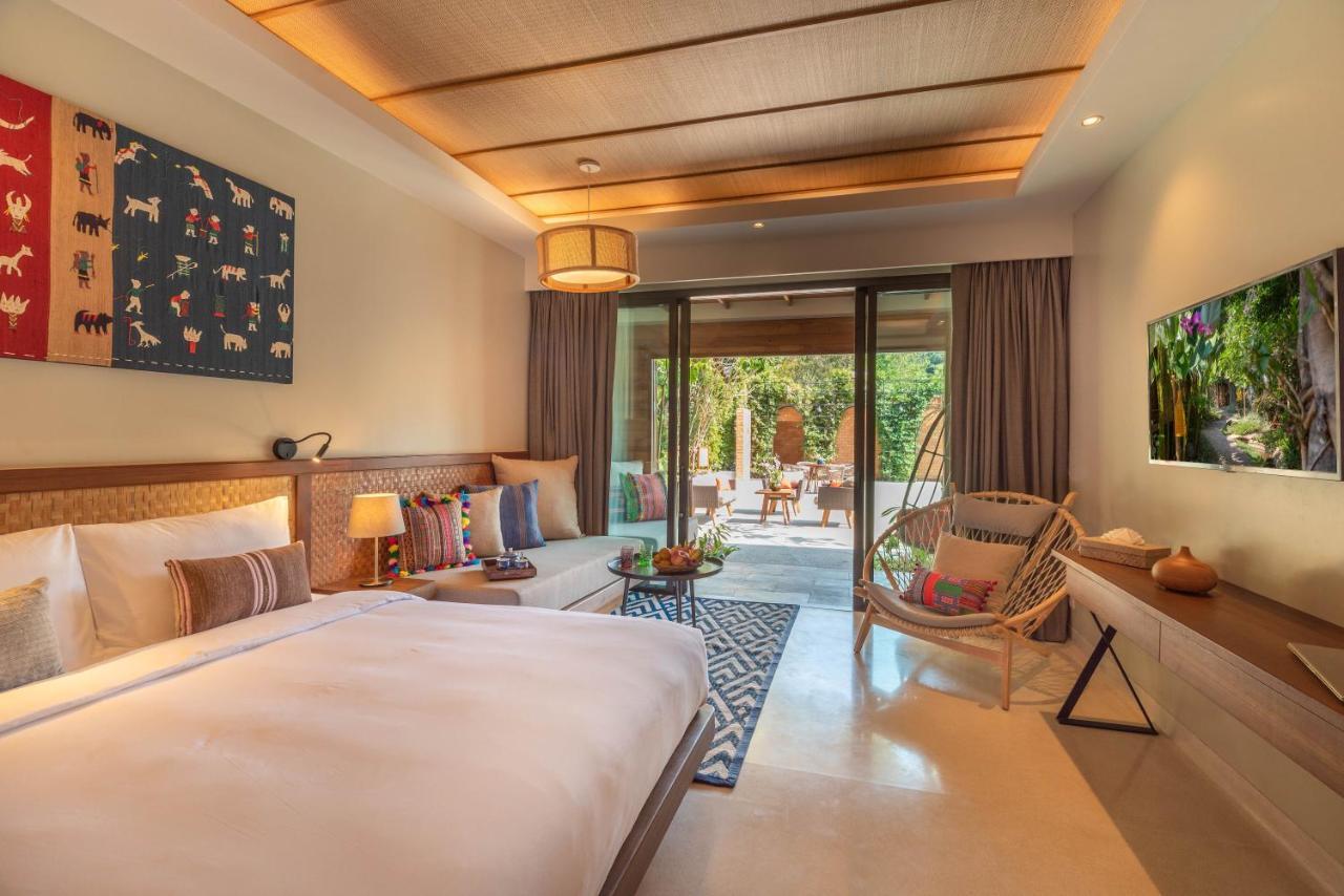 Village Boutique Pai