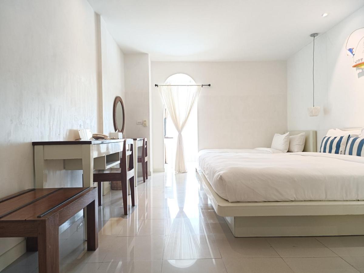 Resort The Oia