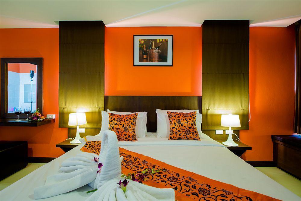 Backstage Hotel Patong