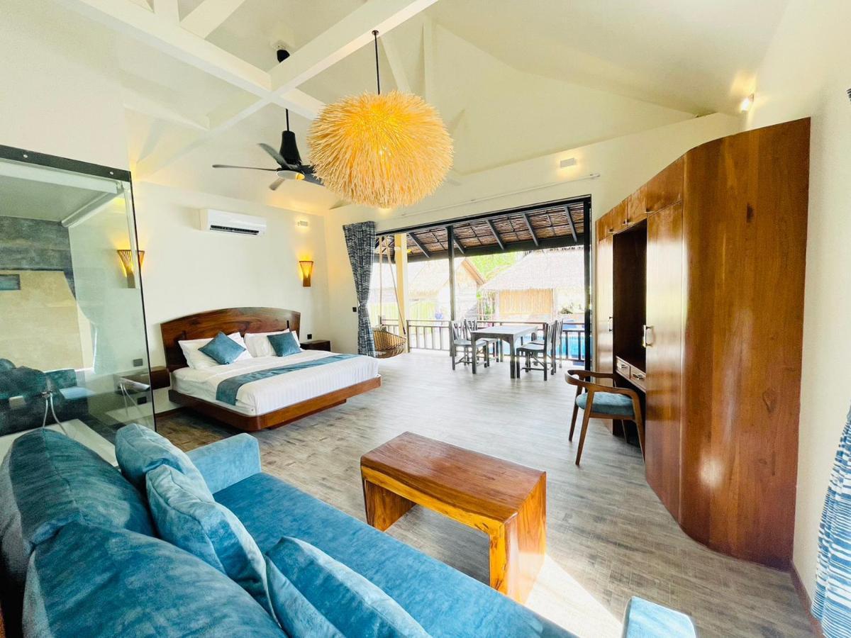 Absolute Beachfront Hotel 5*