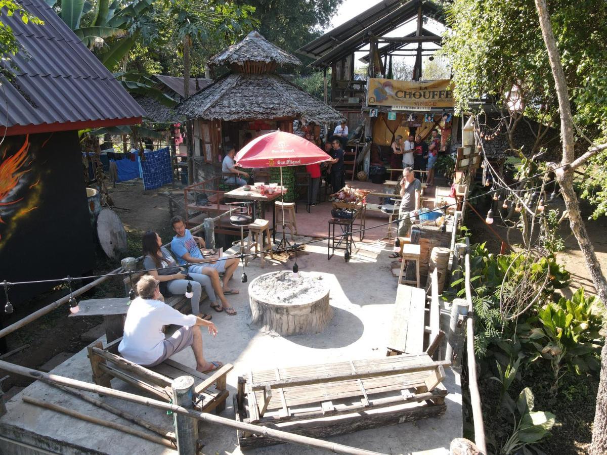 River Jam & Hostel Pai