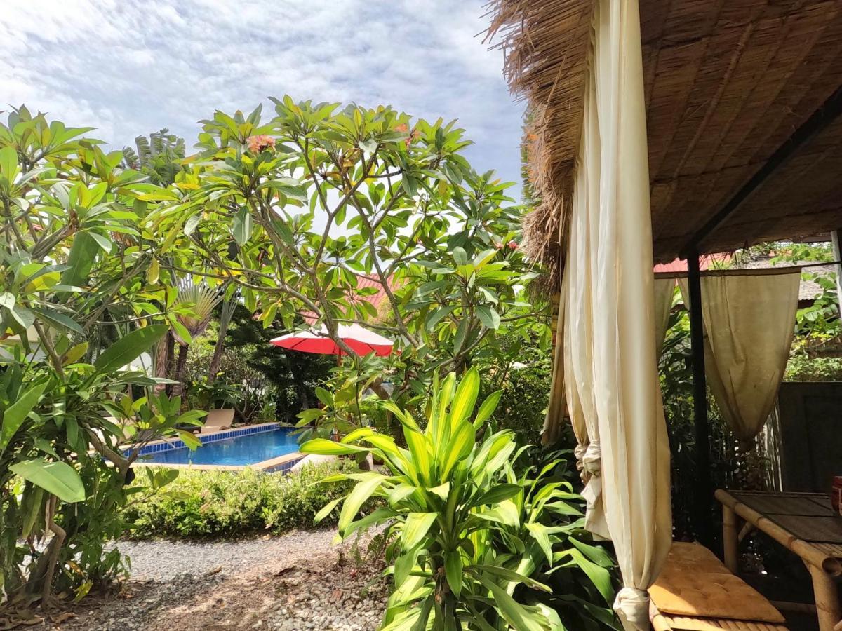Charu Bay Villa