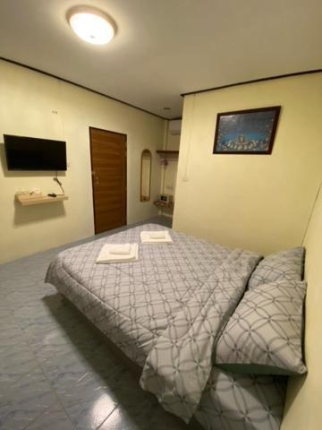 Baan Rom Mai Resort 2*