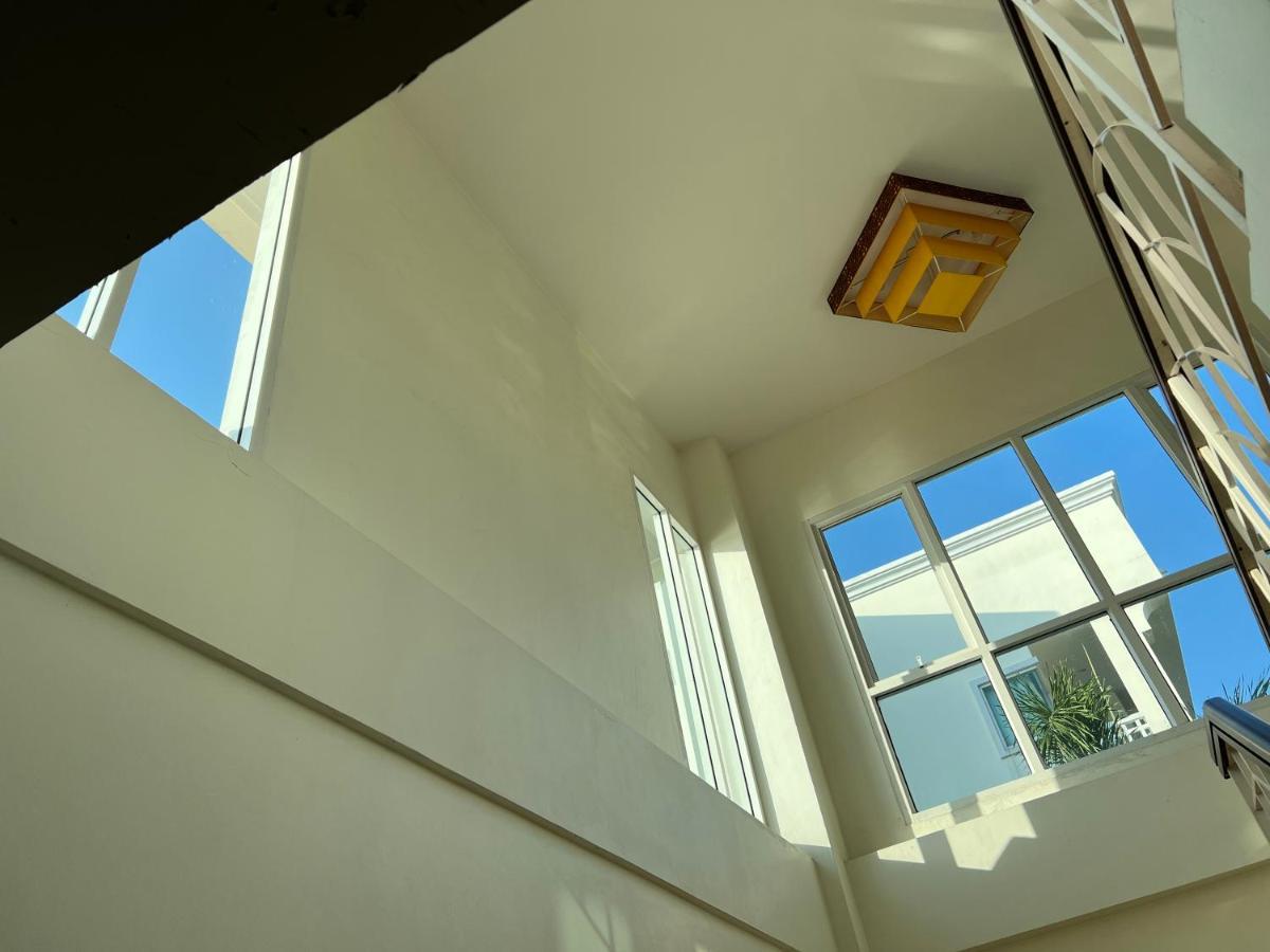 Front Bay Resort 4*