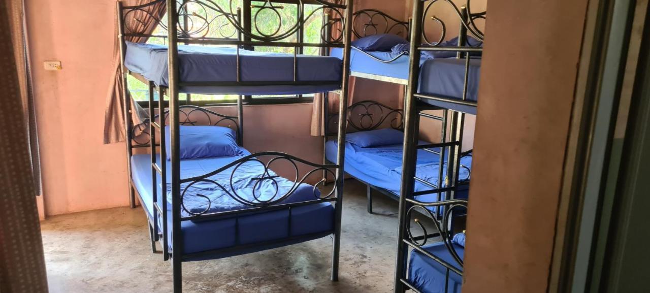 River Jam & Hostel Pai