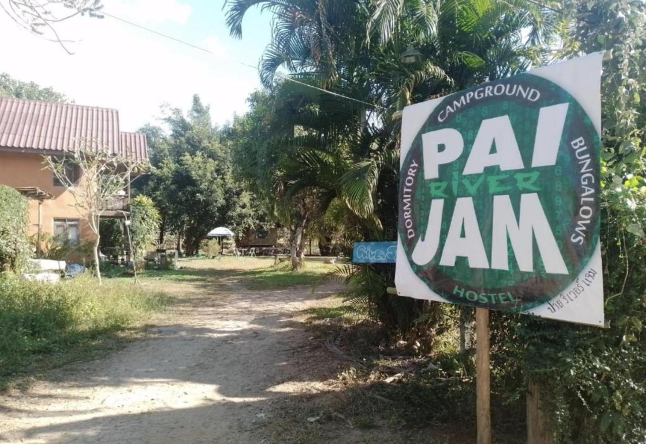 River Jam & Hostel