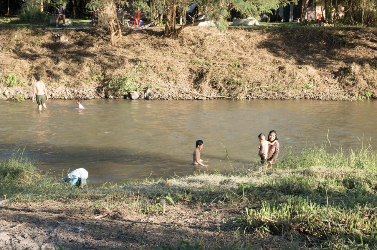 Hostel River Jam &