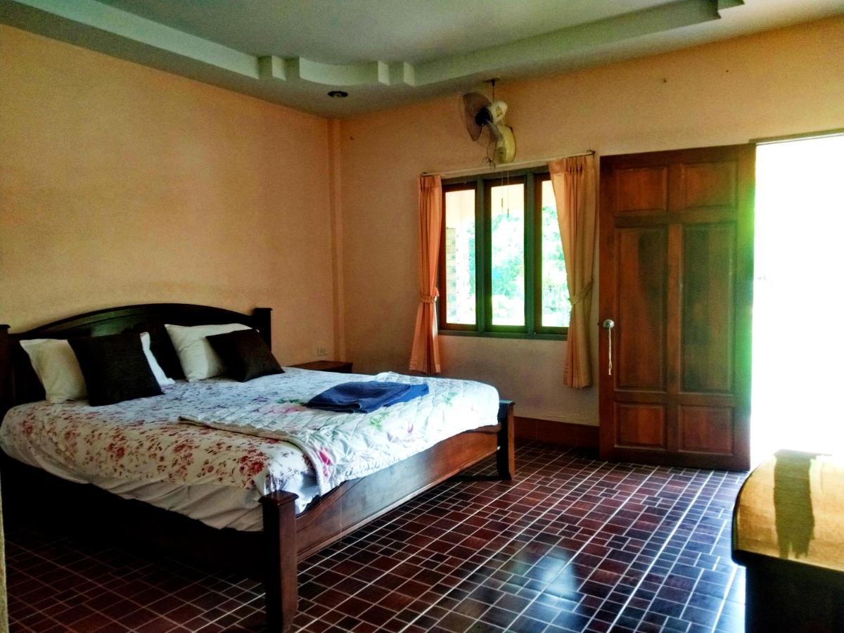 Suwantana Lanta Guest house *