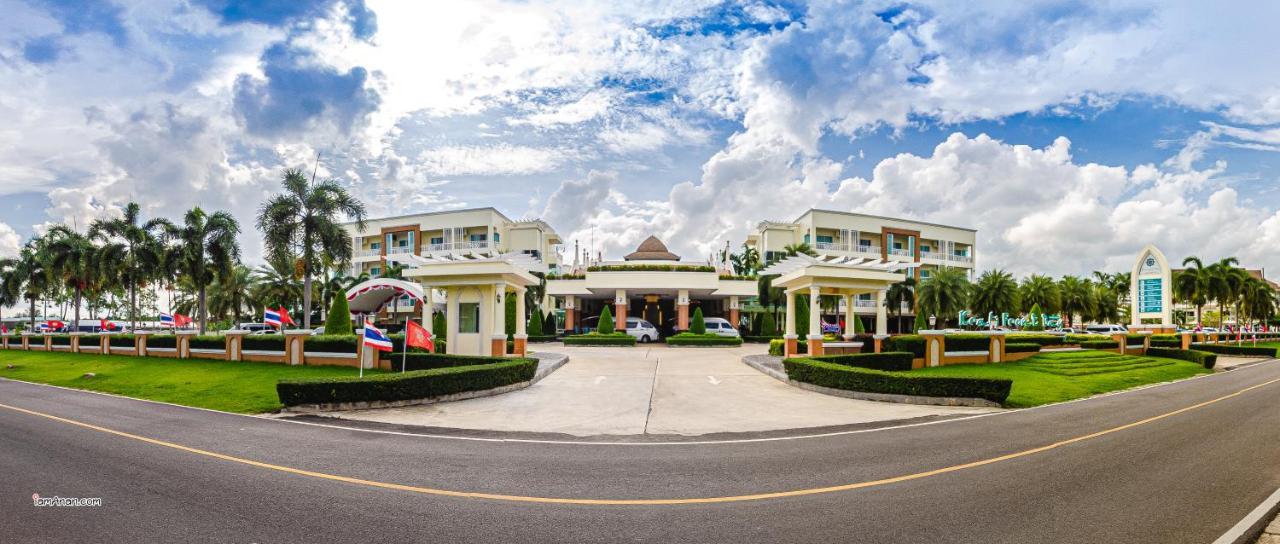 Front Bay Krabi