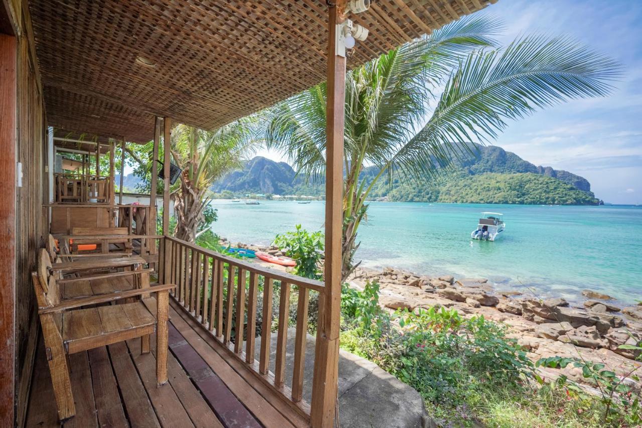 Cozy Seafront Phi Phi Don