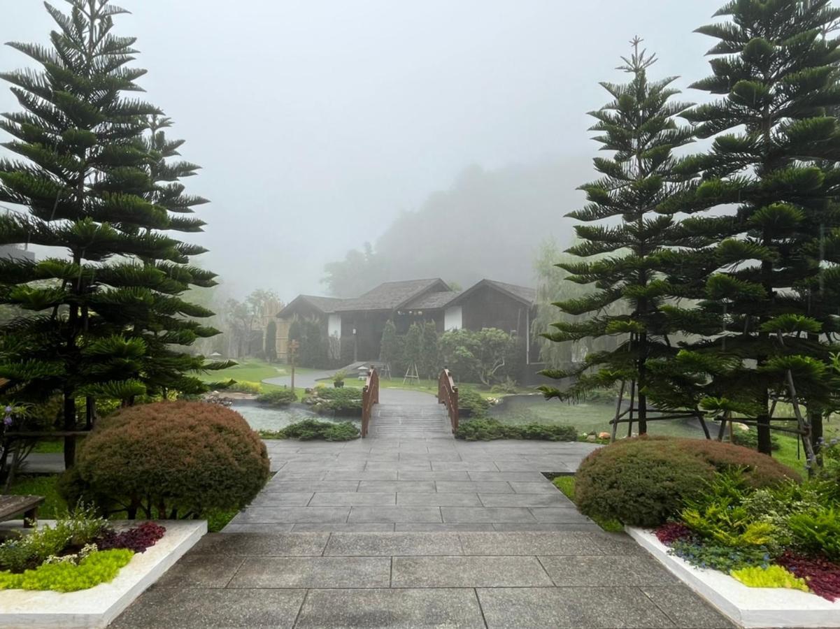 Onsen At Moncham Resort Mae Rim