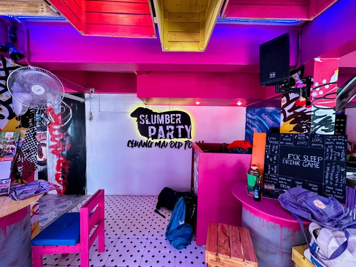 Slumber Party Hostel *