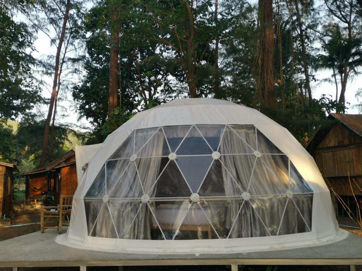 Resort Eco Lanta Hideaway 3*