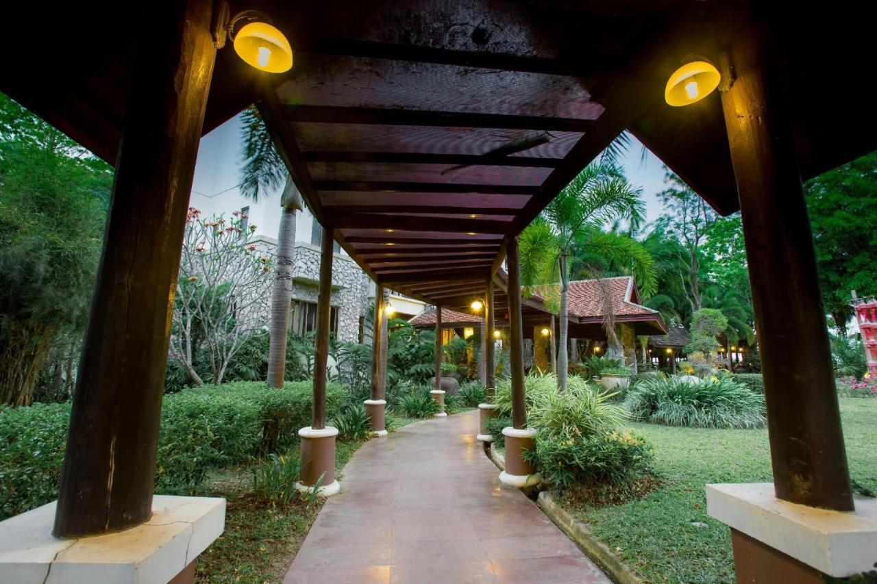 Resort Jirung Health Village 3*