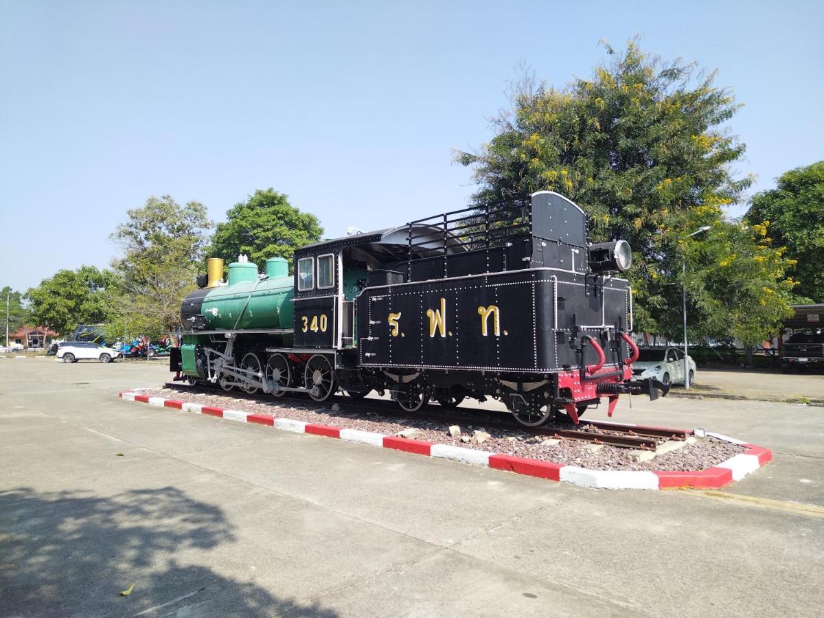 Supanich Opposite The Train Station Chiangmai *