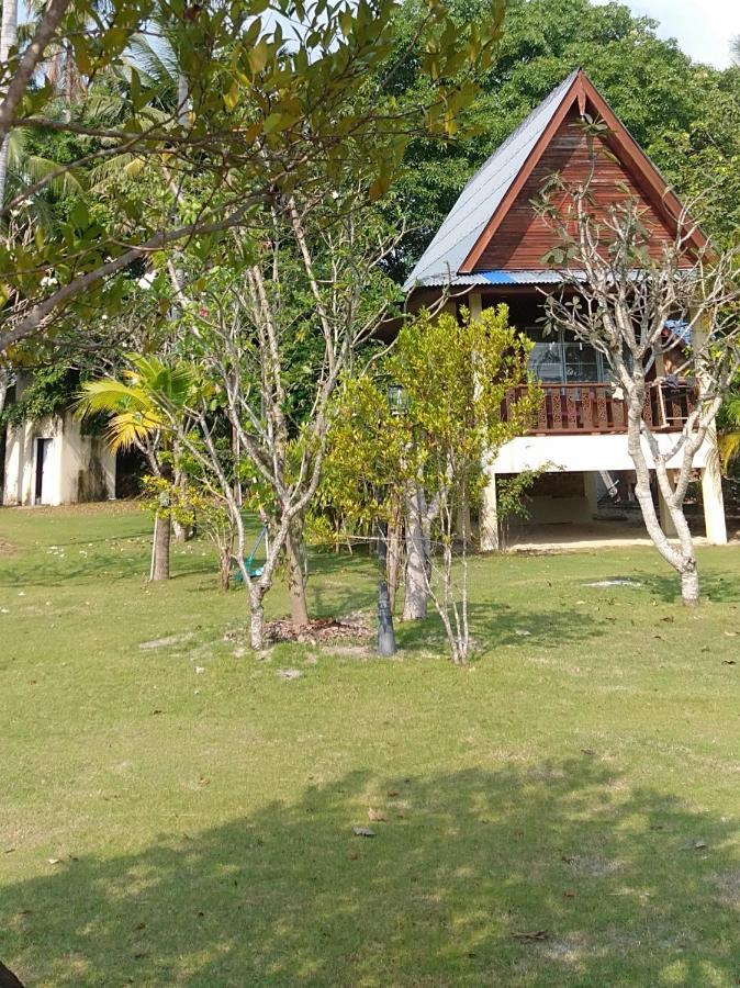 Tropicana Khophagan Hotel