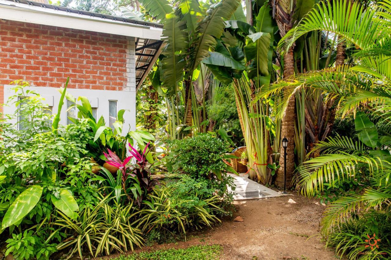 Sunshine Holiday home *