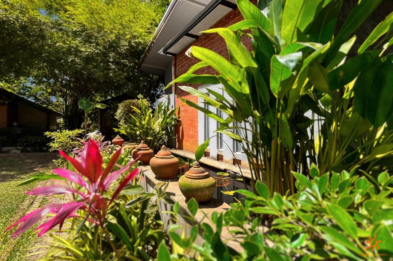 Sunshine Holiday home