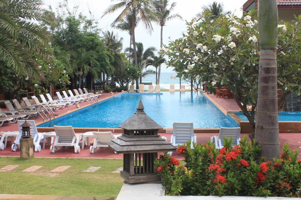 The Ship Hostel Ko Pha Ngan