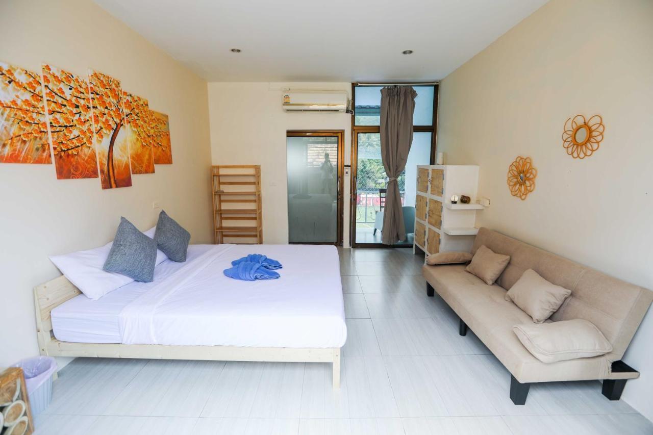Phangan Arena Hostel *