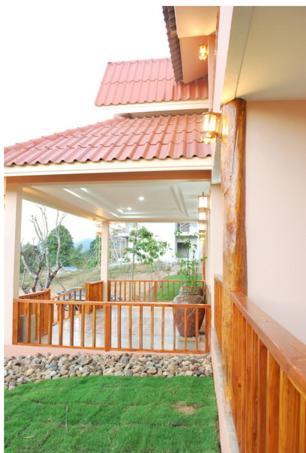 Erawan Inn 2*