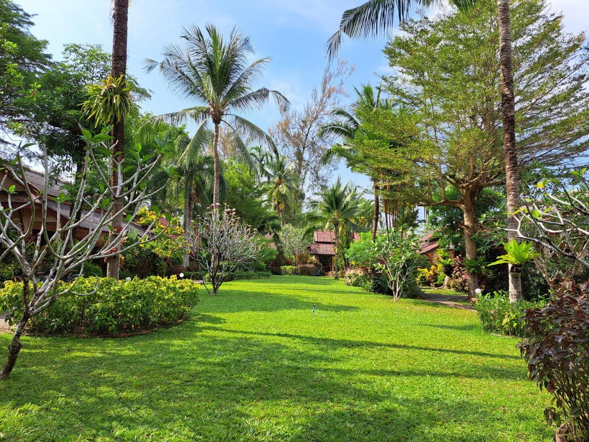 Jasmin - Sha Khao Lak