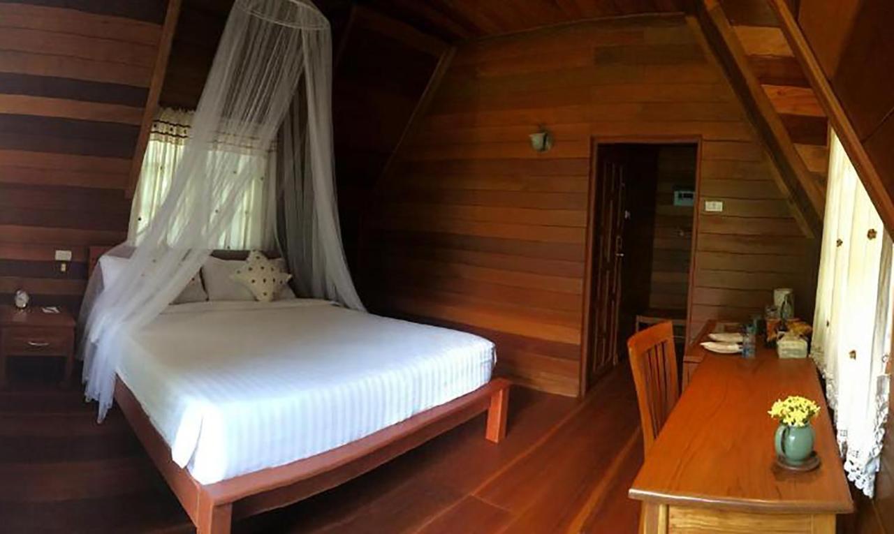 The Imperial River House Resort, 5* Chiang Rai