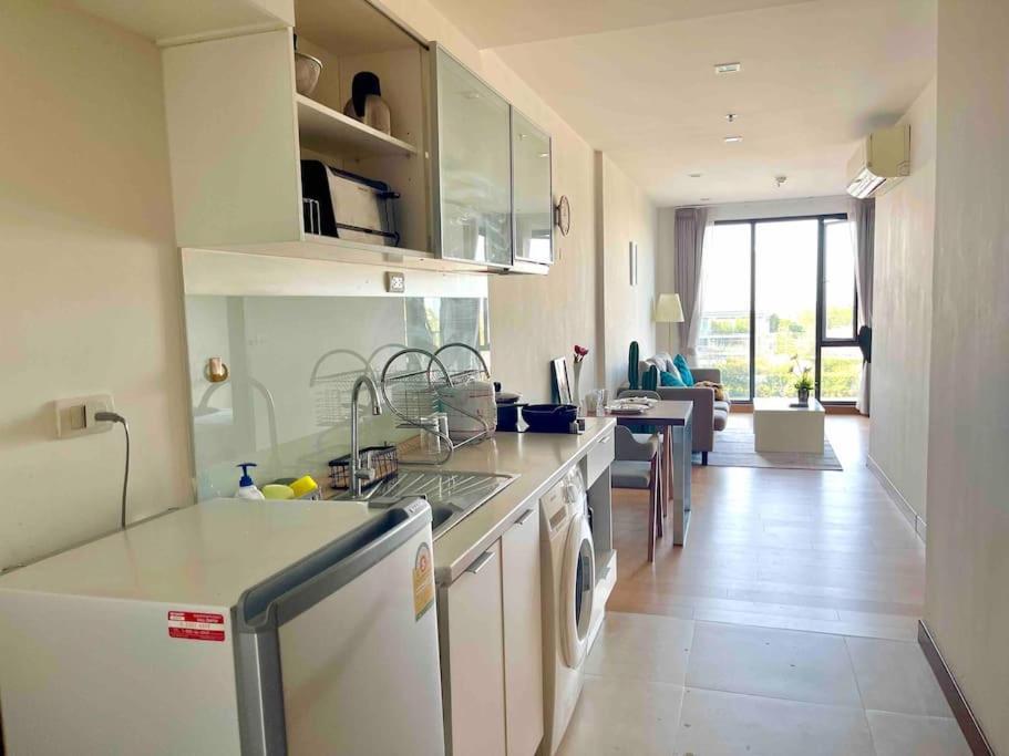 The Astra 高端无边泳池 / 靠近夜市 / 长康路 / 51 平大床房 717 Apartment Chiang Mai